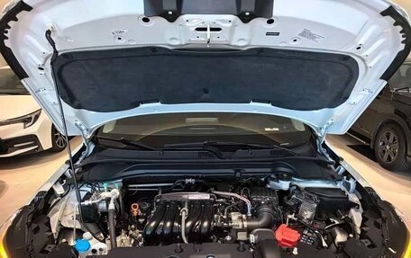 Honda Vezel, 2023 год, 1 610 333 рублей, 17 фотография
