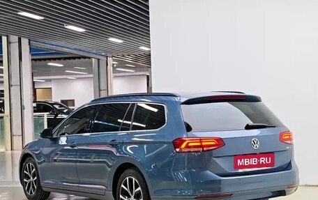 Volkswagen Passat B8 рестайлинг, 2018 год, 1 250 000 рублей, 4 фотография