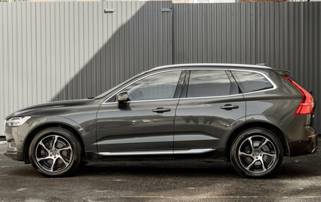 Volvo XC60 II, 2018 год, 3 200 000 рублей, 8 фотография