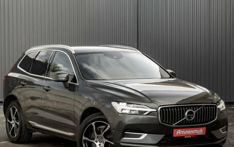 Volvo XC60 II, 2018 год, 3 200 000 рублей, 3 фотография