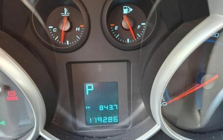 Chevrolet Cruze II, 2013 год, 800 000 рублей, 9 фотография