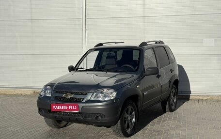 Chevrolet Niva I рестайлинг, 2013 год, 445 000 рублей, 1 фотография