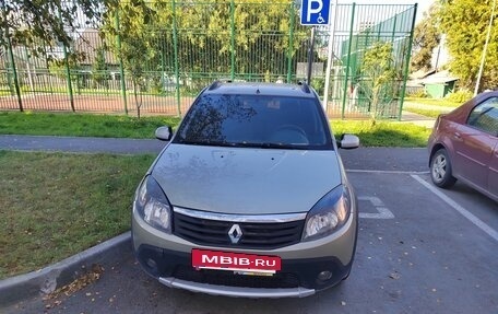 Renault Sandero I, 2012 год, 500 000 рублей, 3 фотография