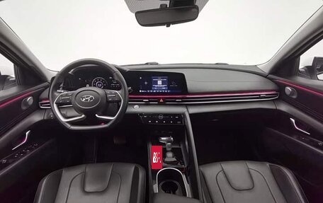Hyundai Elantra, 2022 год, 1 284 000 рублей, 6 фотография