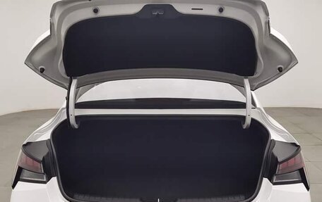 Hyundai Elantra, 2022 год, 1 284 000 рублей, 14 фотография