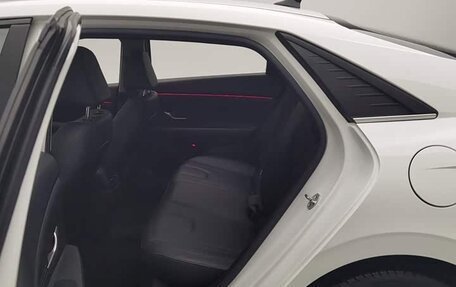 Hyundai Elantra, 2022 год, 1 284 000 рублей, 12 фотография
