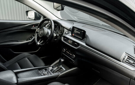 Mazda 6, 2017 год, 1 670 000 рублей, 13 фотография