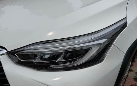 Toyota Yaris XP150 рестайлинг, 2022 год, 900 000 рублей, 4 фотография