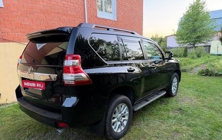 Toyota Land Cruiser Prado 150 рестайлинг 2, 2015 год, 3 600 000 рублей, 2 фотография