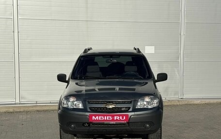 Chevrolet Niva I рестайлинг, 2013 год, 445 000 рублей, 2 фотография