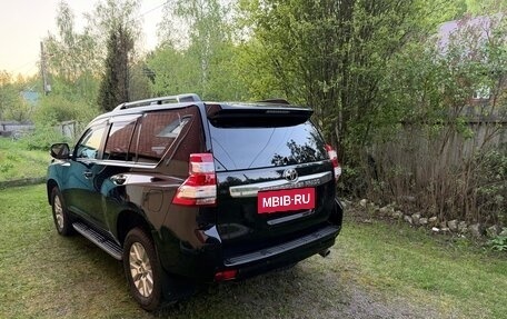 Toyota Land Cruiser Prado 150 рестайлинг 2, 2015 год, 3 600 000 рублей, 3 фотография