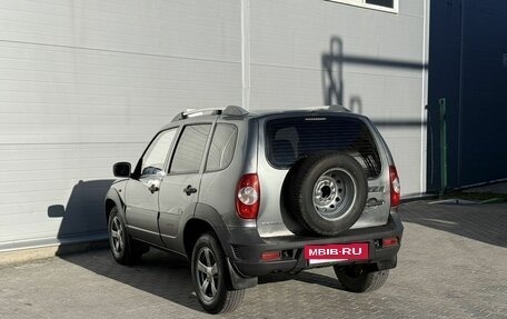 Chevrolet Niva I рестайлинг, 2013 год, 445 000 рублей, 6 фотография