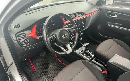 KIA Rio IV, 2021 год, 1 690 000 рублей, 7 фотография