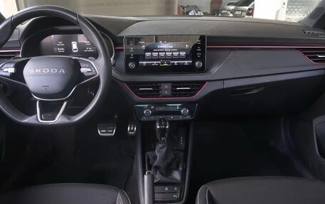 Skoda Scala I, 2023 год, 2 400 000 рублей, 3 фотография