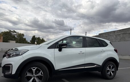 Renault Kaptur I рестайлинг, 2018 год, 1 350 000 рублей, 4 фотография