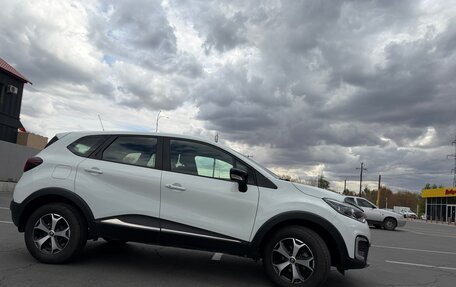 Renault Kaptur I рестайлинг, 2018 год, 1 350 000 рублей, 3 фотография
