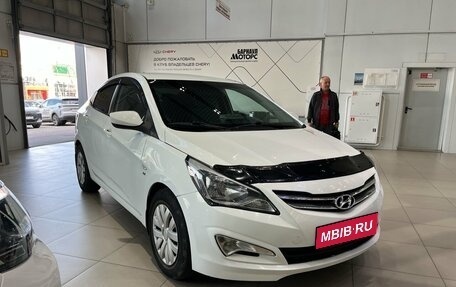 Hyundai Solaris II рестайлинг, 2015 год, 1 094 000 рублей, 1 фотография