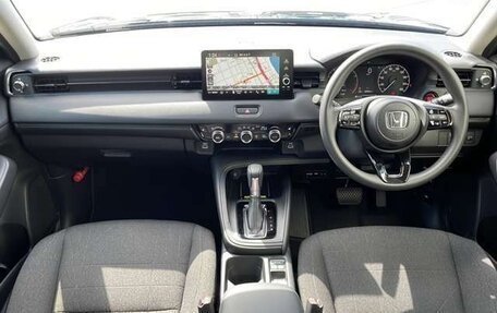 Honda Vezel, 2023 год, 1 758 000 рублей, 10 фотография