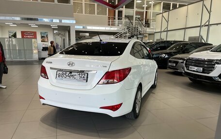 Hyundai Solaris II рестайлинг, 2015 год, 1 094 000 рублей, 6 фотография