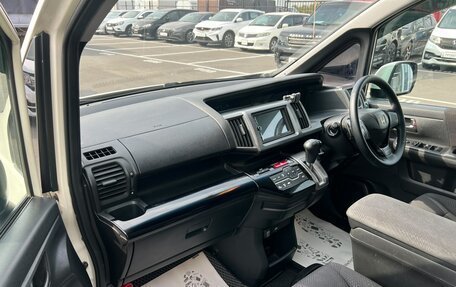 Honda Stepwgn IV, 2010 год, 1 399 000 рублей, 12 фотография