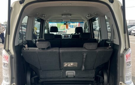 Honda Stepwgn IV, 2010 год, 1 399 000 рублей, 22 фотография