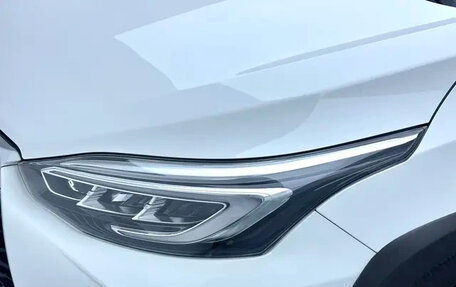 Toyota Yaris, 2022 год, 1 200 000 рублей, 6 фотография