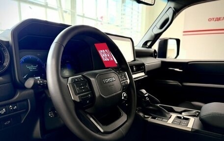 Toyota Land Cruiser Prado, 2026 год, 12 000 000 рублей, 17 фотография