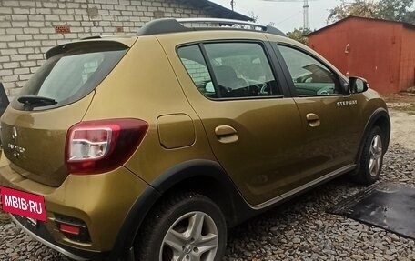 Renault Sandero II рестайлинг, 2014 год, 950 000 рублей, 5 фотография