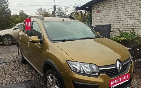 Renault Sandero II рестайлинг, 2014 год, 950 000 рублей, 2 фотография