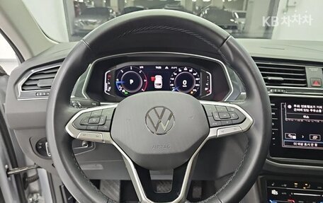 Volkswagen Tiguan II, 2023 год, 2 340 020 рублей, 9 фотография