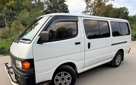 Toyota HiAce H100, 2003 год, 1 550 000 рублей, 8 фотография