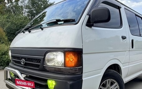 Toyota HiAce H100, 2003 год, 1 550 000 рублей, 2 фотография
