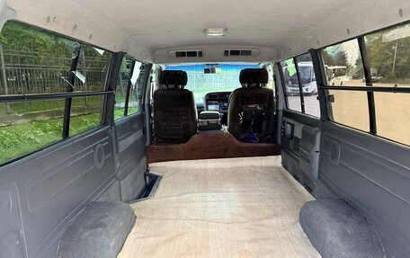 Toyota HiAce H100, 2003 год, 1 550 000 рублей, 19 фотография