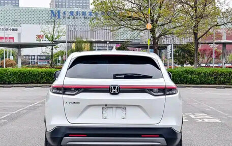 Honda Vezel, 2023 год, 1 810 004 рублей, 5 фотография