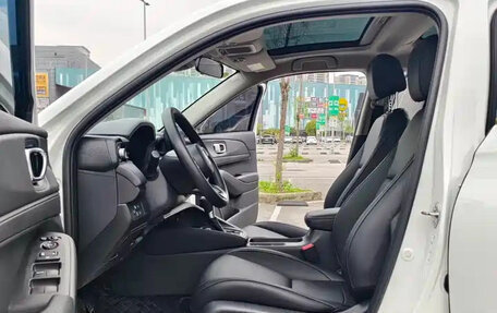 Honda Vezel, 2023 год, 1 810 004 рублей, 8 фотография