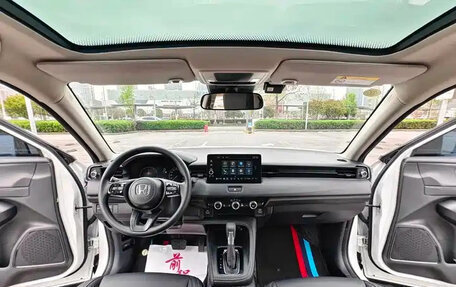 Honda Vezel, 2023 год, 1 810 004 рублей, 10 фотография