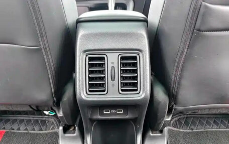 Honda Vezel, 2023 год, 1 810 004 рублей, 19 фотография