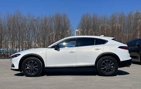 Mazda CX-4, 2022 год, 1 676 000 рублей, 4 фотография