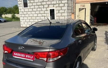 KIA Rio III рестайлинг, 2015 год, 1 020 000 рублей, 2 фотография