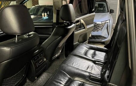 Toyota Land Cruiser 200, 2011 год, 2 750 000 рублей, 9 фотография