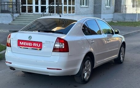 Skoda Octavia, 2012 год, 490 000 рублей, 3 фотография