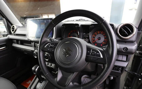 Suzuki Jimny, 2021 год, 1 820 000 рублей, 13 фотография