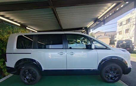 Mitsubishi Delica D:5 I, 2023 год, 2 990 000 рублей, 4 фотография