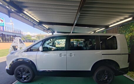 Mitsubishi Delica D:5 I, 2023 год, 2 990 000 рублей, 8 фотография