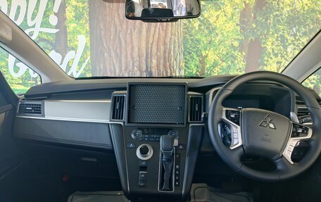 Mitsubishi Delica D:5 I, 2023 год, 2 990 000 рублей, 15 фотография