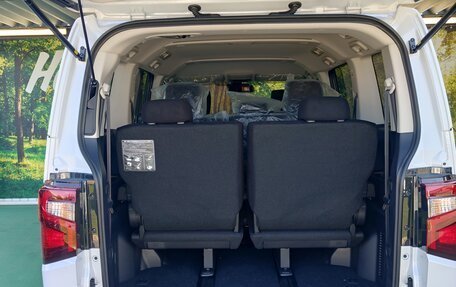 Mitsubishi Delica D:5 I, 2023 год, 2 990 000 рублей, 14 фотография