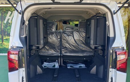 Mitsubishi Delica D:5 I, 2023 год, 2 990 000 рублей, 12 фотография