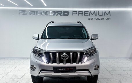 Toyota Land Cruiser Prado 150 рестайлинг 2, 2016 год, 3 199 000 рублей, 4 фотография