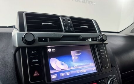Toyota Land Cruiser Prado 150 рестайлинг 2, 2016 год, 3 199 000 рублей, 15 фотография