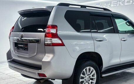 Toyota Land Cruiser Prado 150 рестайлинг 2, 2016 год, 3 199 000 рублей, 29 фотография